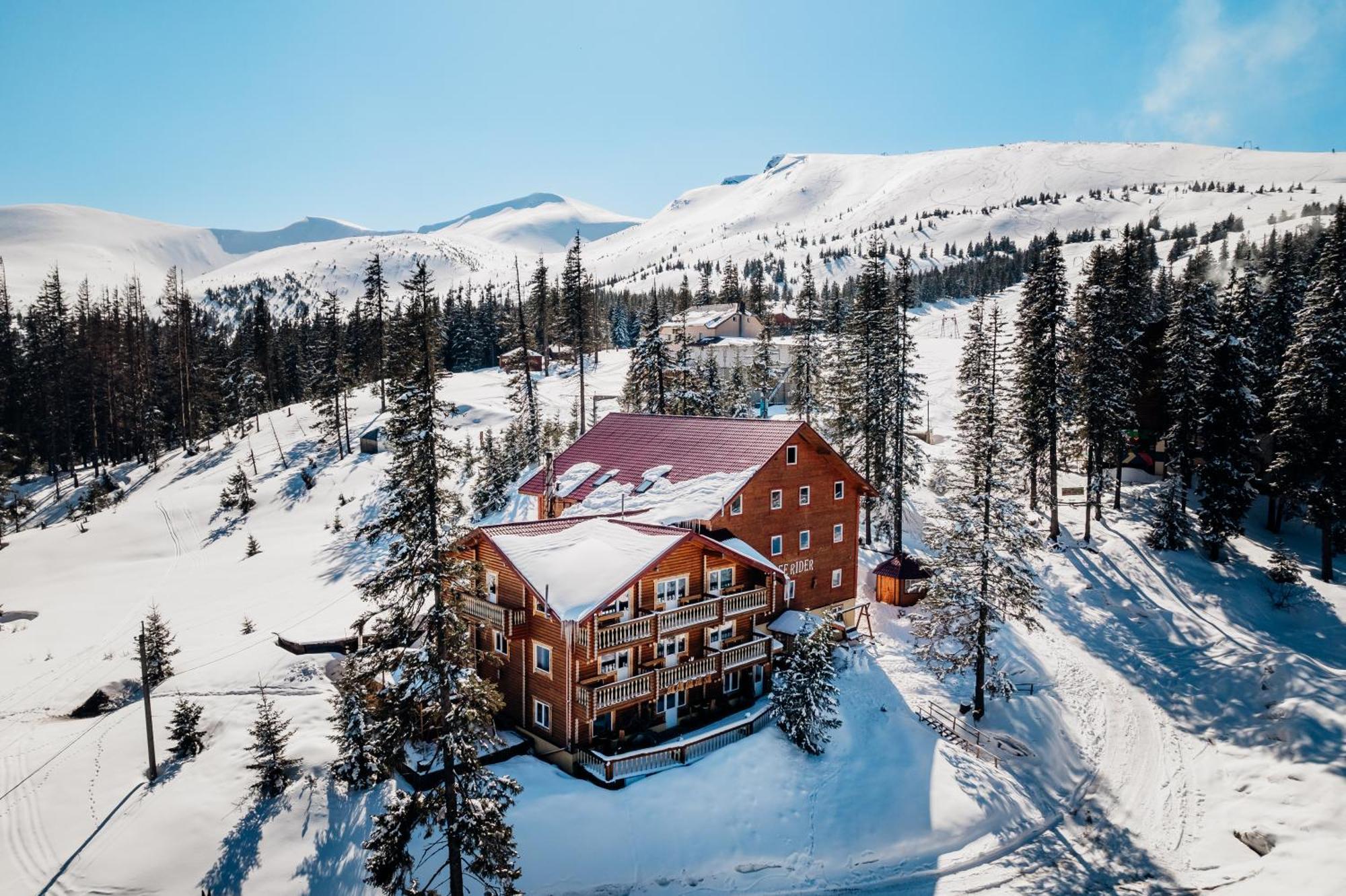 Alpin Eco Chalet & Wellness Dragobrat Extérieur photo